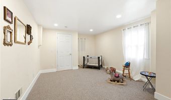 904 Solano Ave, Albany, CA 94706