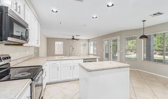 602 W CANARY Way, Chandler, AZ 85286