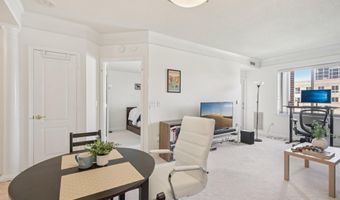 901 N MONROE St 1013, Arlington, VA 22201