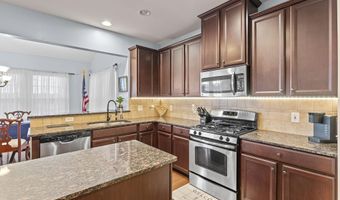 544 Shoreline Blvd, Boiling Springs, SC 29316