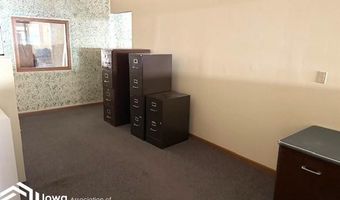 114 E State St, Algona, IA 50511