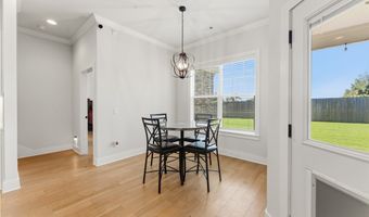 1105 SW Alleghany Ave, Bentonville, AR 72713