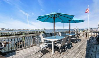 281 Sandlewood Dr, Bayville, NJ 08721