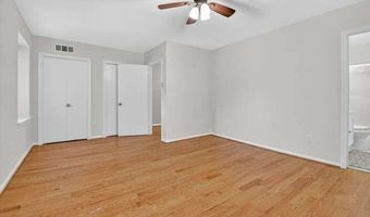 5103 SENTINEL Dr 33, Bethesda, MD 20816