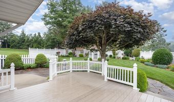 247 MILLER Rd, Akron, PA 17501