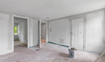 803 E Front St, Adrian, MI 49221