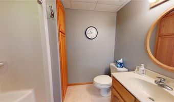 2017 Highland Ave, Albert Lea, MN 56007
