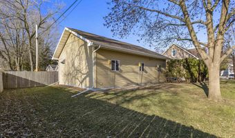 1115 W PACKARD St, Appleton, WI 54914