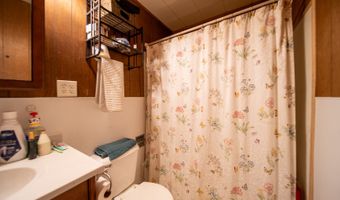 1801 Lee Center Rd, Amboy, IL 61310