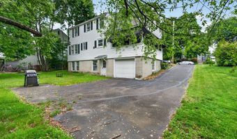 9 Stratford Rd, Andover, MA 01810