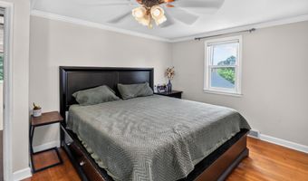 110 Pierce St, Arlington, WI 53911