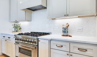 417 Kestrel Ct, Aledo, TX 76008