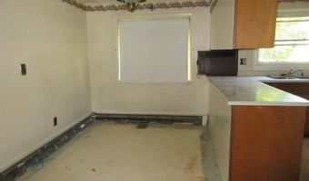 29 Hutchinson Dr, Augusta, ME 04330
