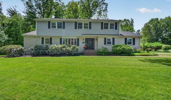 28 Algonquin Ave, Andover, MA 01810