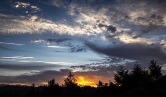645 Skyward Dr, Aptos, CA 95003