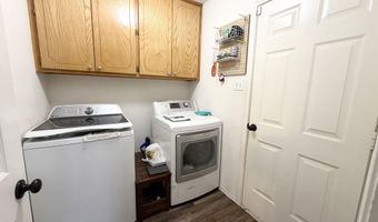 1010 Avenue J, Abernathy, TX 79311