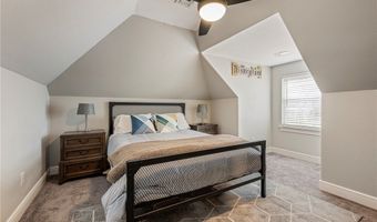 210 NW Olinka Pass St, Bentonville, AR 72712