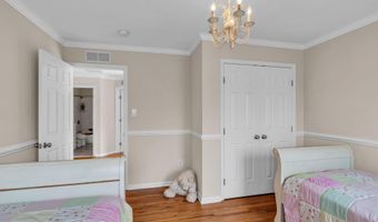 29 Tupelo Rd, Bayville, NJ 08721