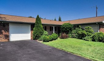 12008 ROCKLEDGE Dr, Bowie, MD 20715