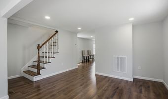 11 Bell St, Bridgeport, CT 06610