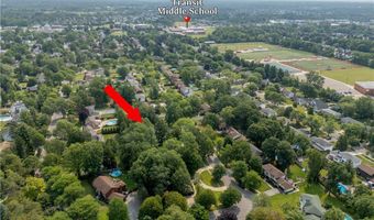 60 Fennec Ln, Amherst, NY 14051