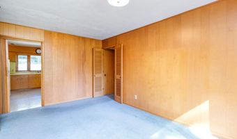 2216 Duff Ave, Ames, IA 50010