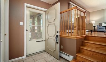 800 EVERGLADE Dr, Cheyenne, WY 82001