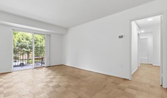 10626 WEYMOUTH St 101, Bethesda, MD 20814