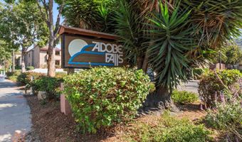 5483 Adobe Falls Rd 7, San Diego, CA 92120