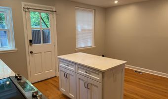 3064 S BUCHANAN St, Arlington, VA 22206
