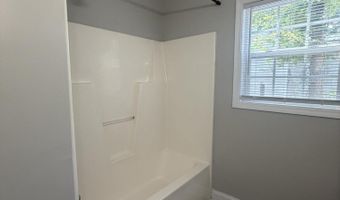 817 Church St, Camden, SC 29020