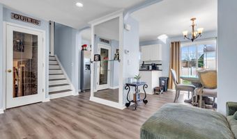 1233 Pacific Ave, Beachwood, NJ 08722