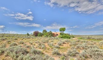 11 Mesa Sea Rd, Arroyo Hondo, NM 87513