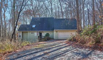 8415 SPICEWOOD Ct, Annandale, VA 22003