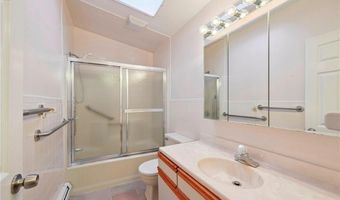 660 Point Judith Rd C4, Narragansett, RI 02882