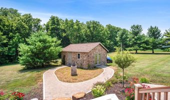 432 County Road 17, Ashley, IN 46705