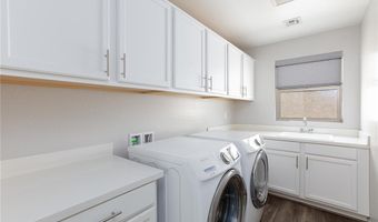 297 Finsbury Ct, Las Vegas, NV 89148