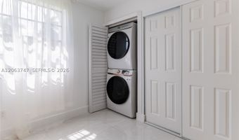 3571 Magellan Cir 343-4, Aventura, FL 33180