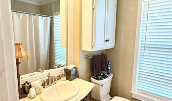 1606 N Hudson St, Altus, OK 73521