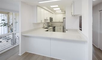 51 Hanapepe Loop, Honolulu, HI 96825