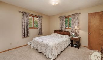 221 W School St, Absarokee, MT 59001