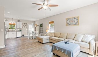 724 Sherwood Rd, Asheboro, NC 27205