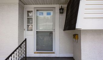 5486 Pine Bluff Rd, Columbus, OH 43229