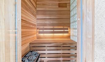 10 Beaverbrook Ct, Asheville, NC 28804