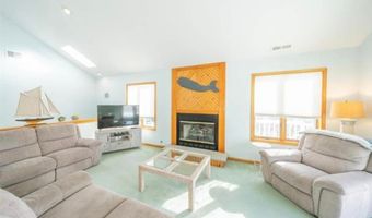 141 8th St, Avalon, NJ 08202