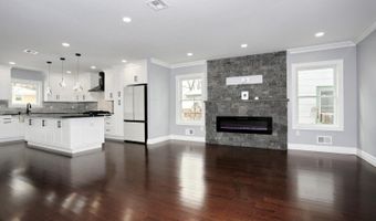 46 Phelps Ave, Bergenfield, NJ 07621