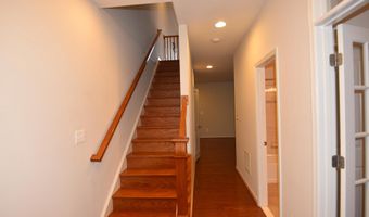 20425 CODMAN Dr, Ashburn, VA 20147