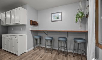 220 Mariner Dr, Anchorage, AK 99515