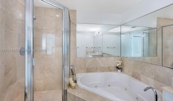 3131 NE 188th St 2-705, Aventura, FL 33180