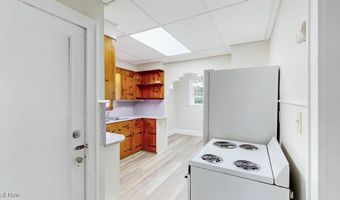 1404 Eastwood Ave, Akron, OH 44305